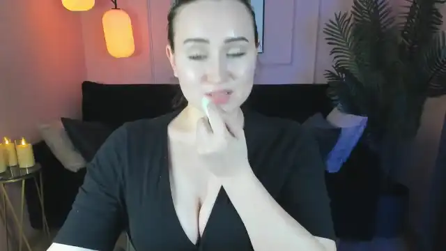 Rebecca-adamson – Flirt4free Live Show Record – 2025-04-21 08:35:37