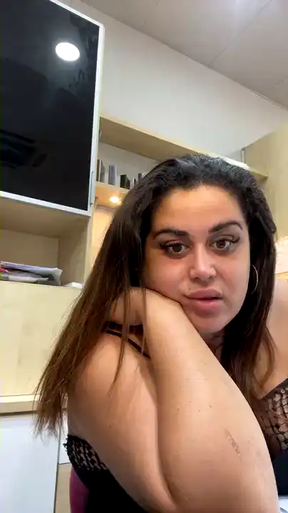 Lili28 – Amateur.tv Live Show Record – 2026-06-27 20:57:44