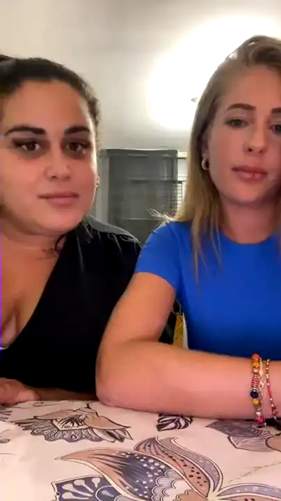 Lili28 – Amateur.tv Live Show Record – 2025-05-25 08:13:35