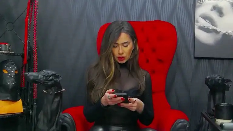 Almaperun – Streamate Live Show Record – 2025-09-30 08:37:29