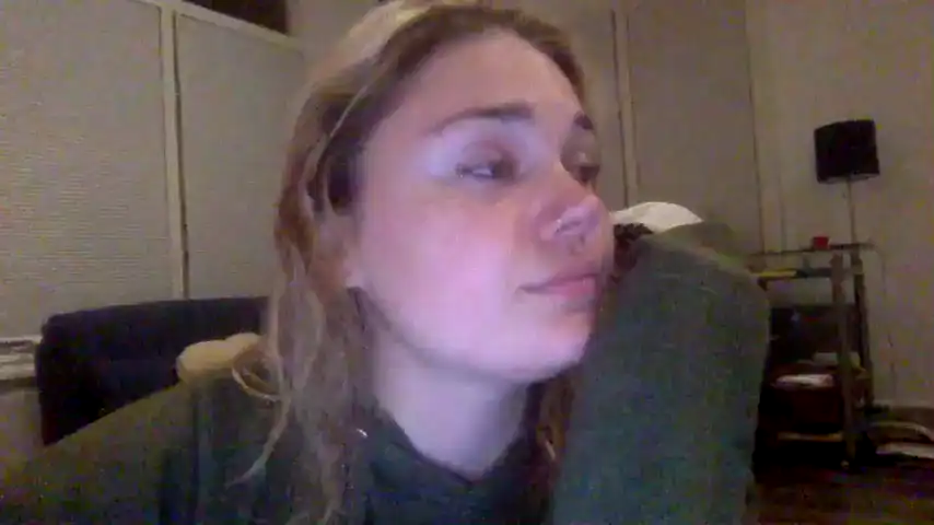 Cassidyyqueen – Chaturbate Live Show Record – 2026-01-19 18:50:13