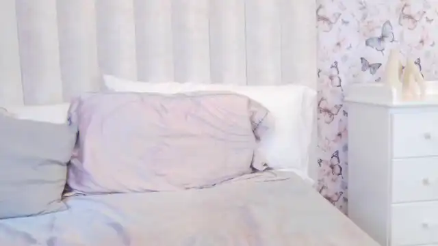 Maggy-luna – Flirt4free Live Show Record – 2025-05-17 08:55:38