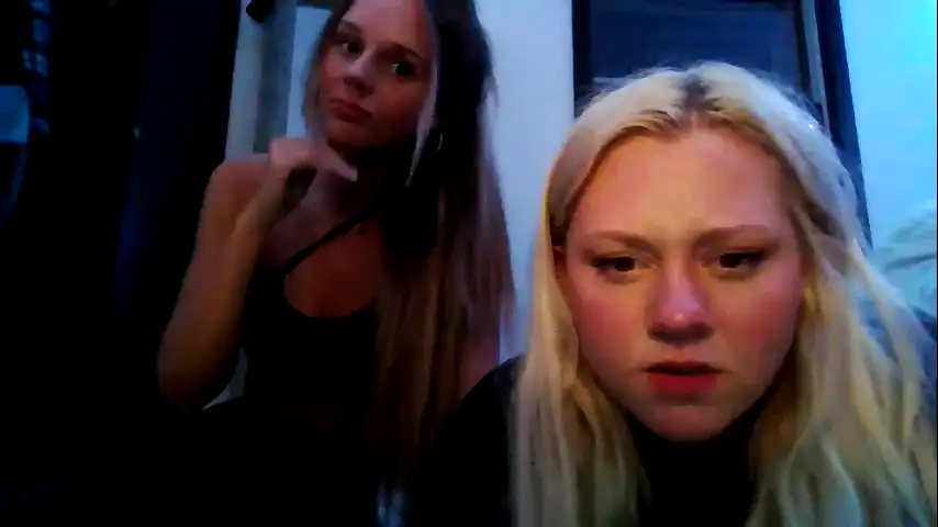 Prettypoliteladies – Chaturbate Live Show Record – 2025-11-17 19:11:20