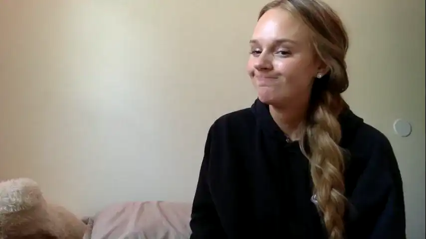 Prettypoliteladies – Chaturbate Live Show Record – 2025-01-05 08:12:03