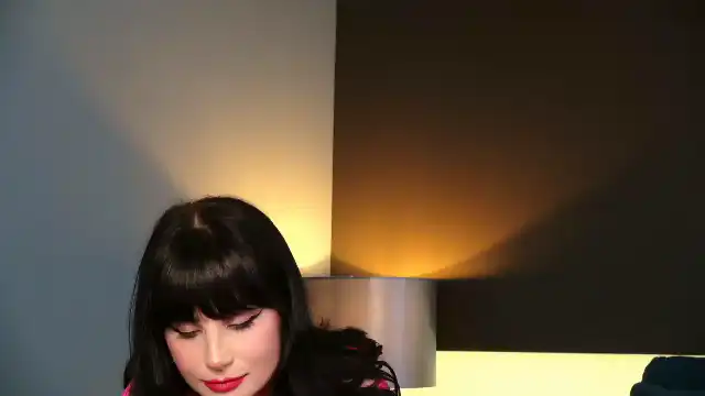 Sarah – Flirt4free Live Show Record – 2025-09-30 23:44:18