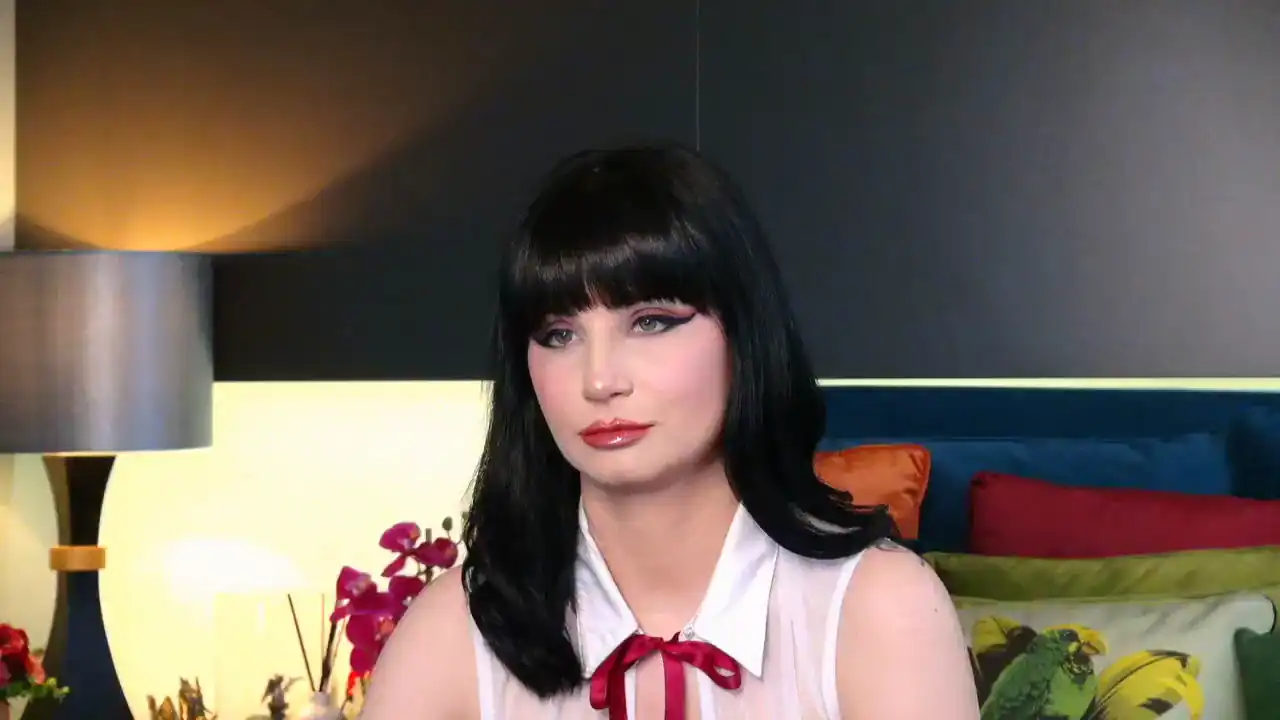 Sarah – Flirt4free Live Show Record – 2025-05-17 11:31:40