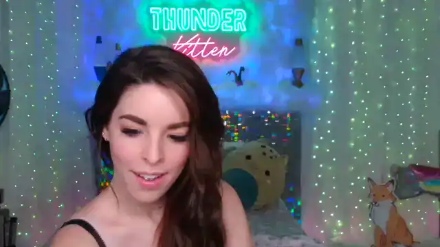 Thunderkitten – Myfreecams Live Show Record – 2025-04-27 00:34:29