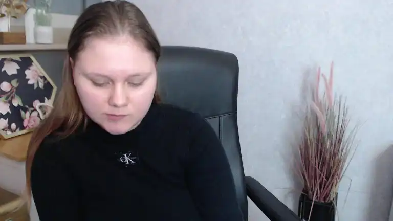Kittyxjulie – Streamate Live Show Record – 2025-09-14 22:59:48