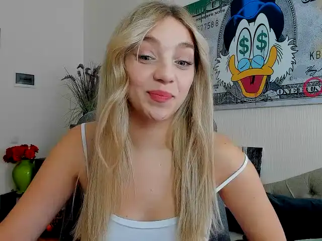 Sugarrx – Xlovecam Live Show Record – 2025-08-20 15:12:40