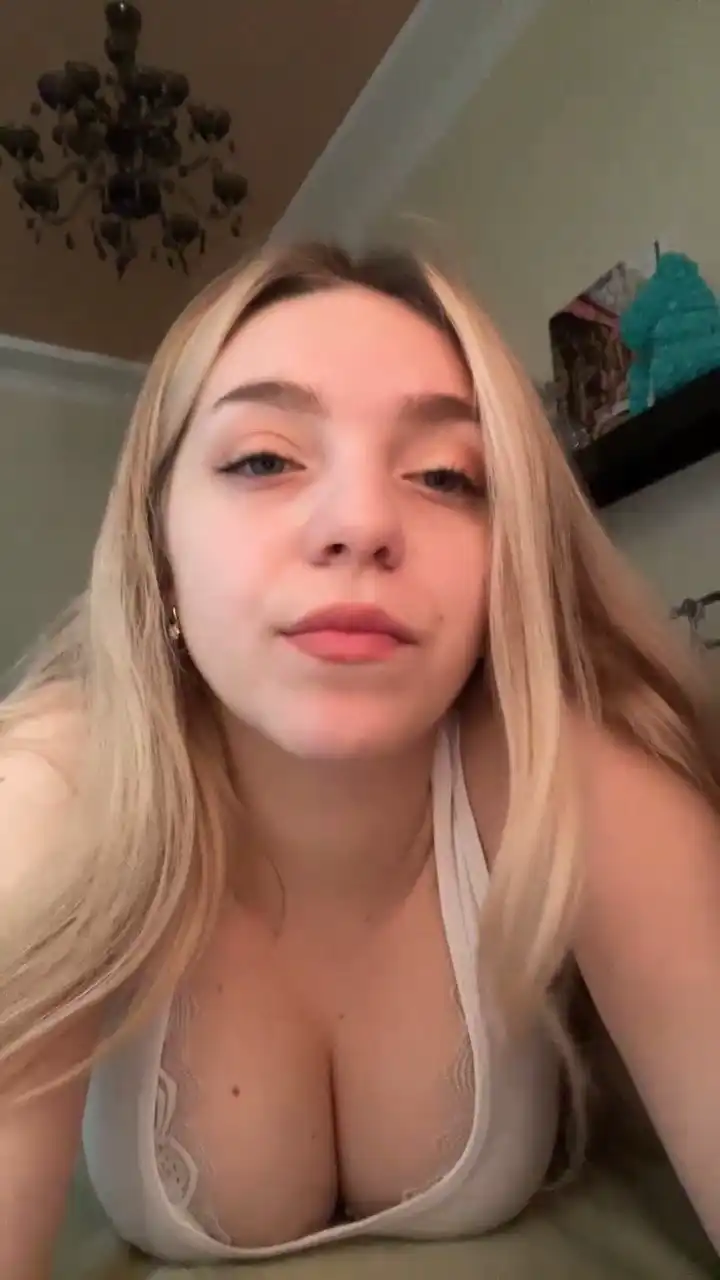 Sugarrx – Xlovecam Live Show Record – 2026-03-02 07:16:12