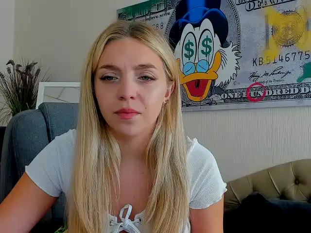 Sugarrx – Xlovecam Live Show Record – 2025-09-14 23:17:19