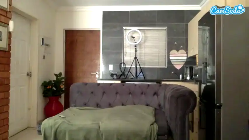 Glamourxd – Camsoda Live Show Record – 2025-03-09 18:38:09