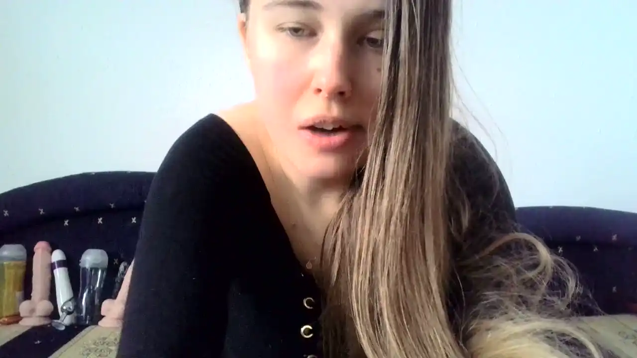 Podnieconaona19_ – Showup Live Show Record – 2025-09-17 15:47:18