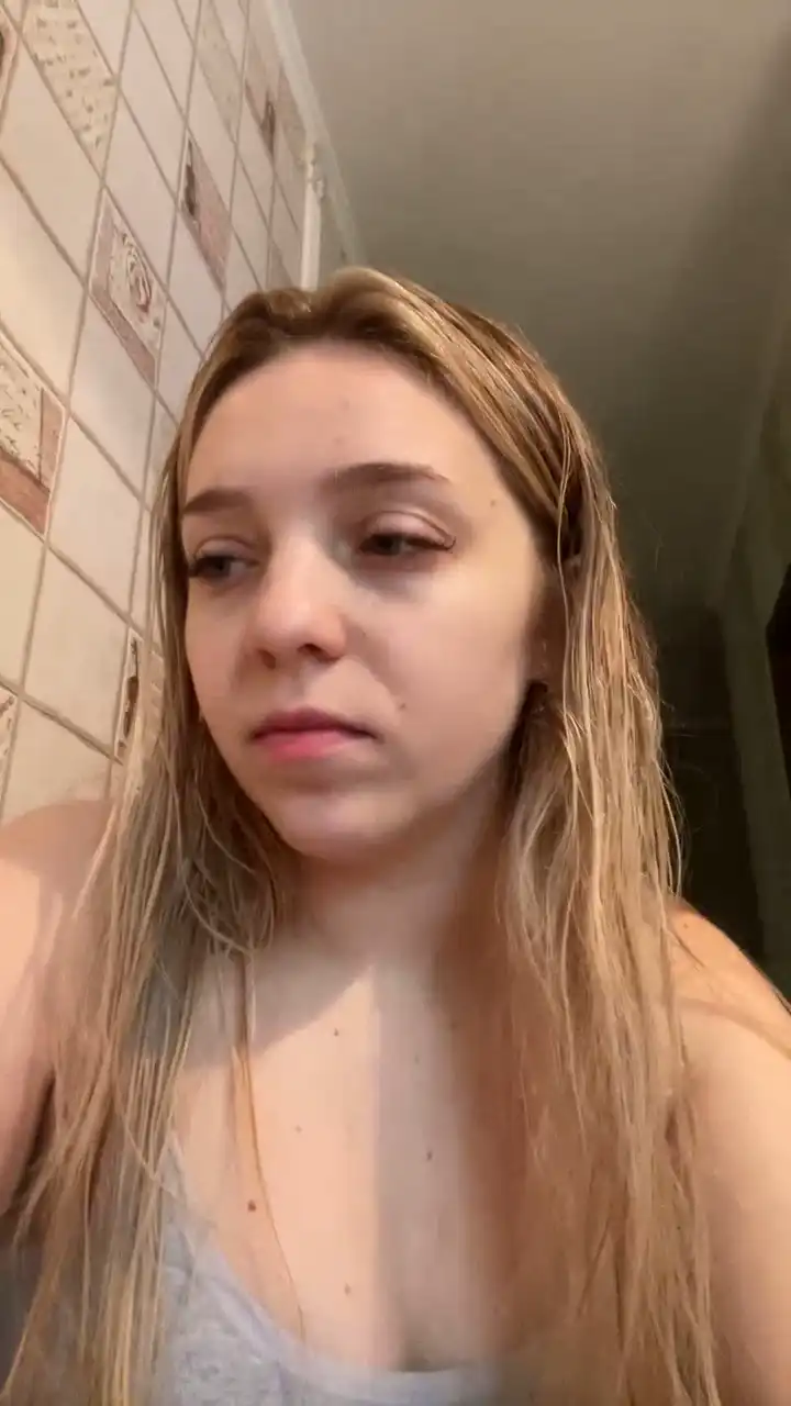 Sugarrx – Xlovecam Live Show Record – 2025-11-23 10:46:17