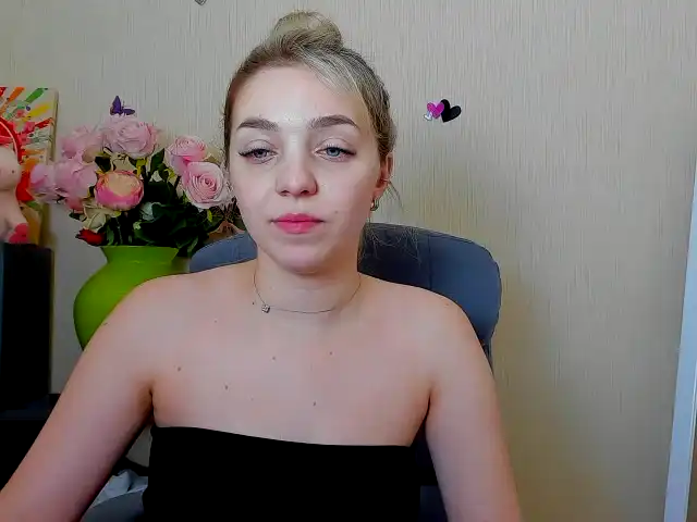 Sugarrx – Xlovecam Live Show Record – 2025-06-04 08:27:40
