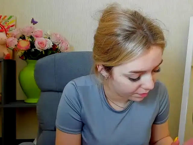 Sugarrx – Xlovecam Live Show Record – 2025-12-27 03:06:04