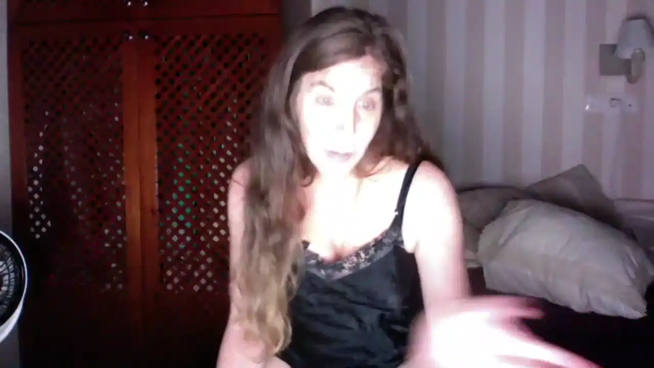 Ninfa_sensual – Amateur.tv Live Show Record – 2025-12-15 17:51:38