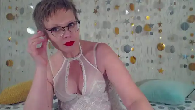 Cyberbbw – Cams Live Show Record – 2025-11-11 15:05:39
