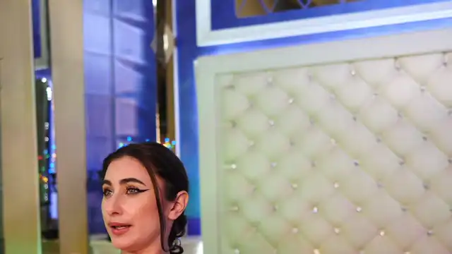 Cateyes_19 – Myfreecams Live Show Record – 2026-04-24 00:46:21