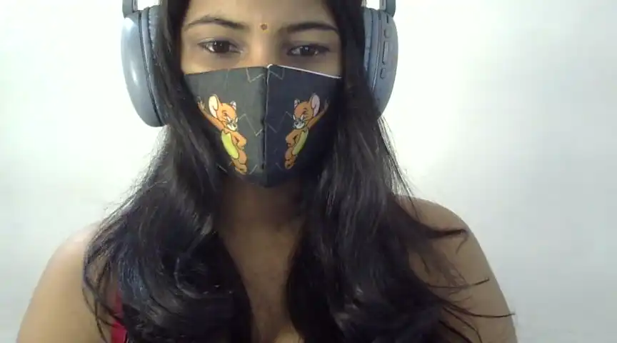 Surbi_taneja – Stripchat Live Show Record – 2025-04-13 15:40:59