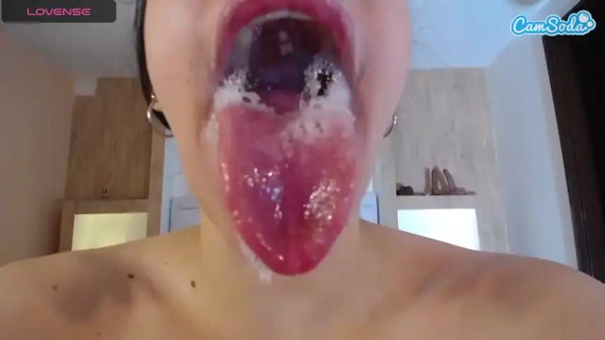 Veronica-garcia – Camsoda Live Show Record – 2025-12-14 04:46:45
