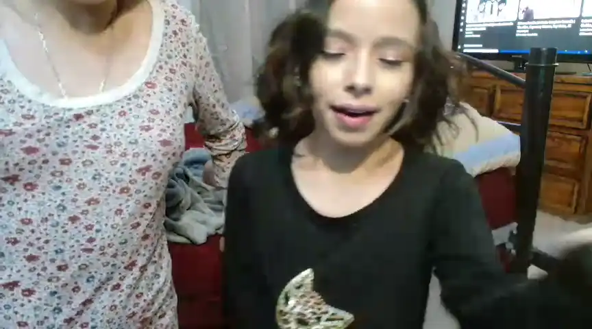 Little_sweet_teens – Stripchat Live Show Record – 2026-02-14 03:46:42