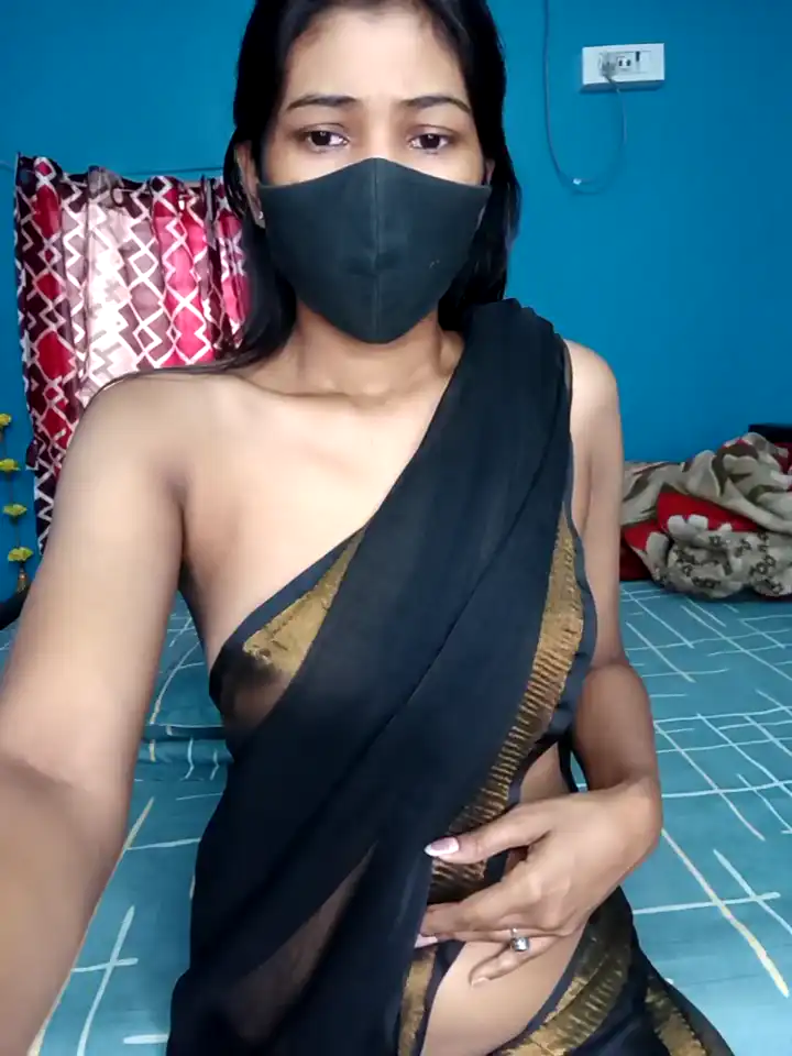 Triha_18 – Stripchat Live Show Record – 2026-01-05 18:06:17