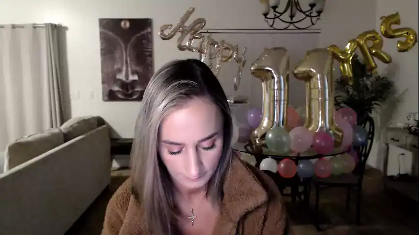 Holihurricane – Chaturbate Live Show Record – 2025-03-26 02:54:12