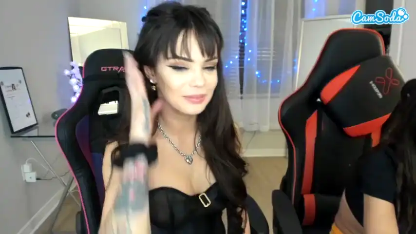 Brina – Camsoda Live Show Record – 2025-09-02 23:58:13
