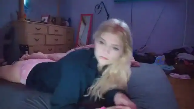 Duckchan0 – Myfreecams Live Show Record – 2025-04-06 20:50:40