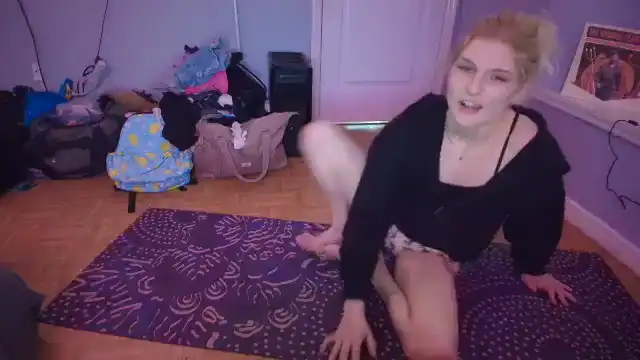 Duckchan0 – Myfreecams Live Show Record – 2025-11-20 17:28:58
