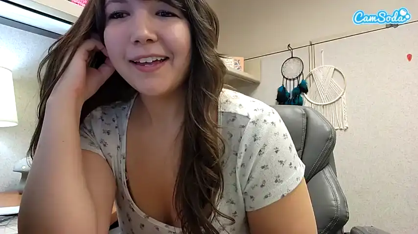 Norabigbutt23 – Camsoda Live Show Record – 2025-06-19 17:42:11