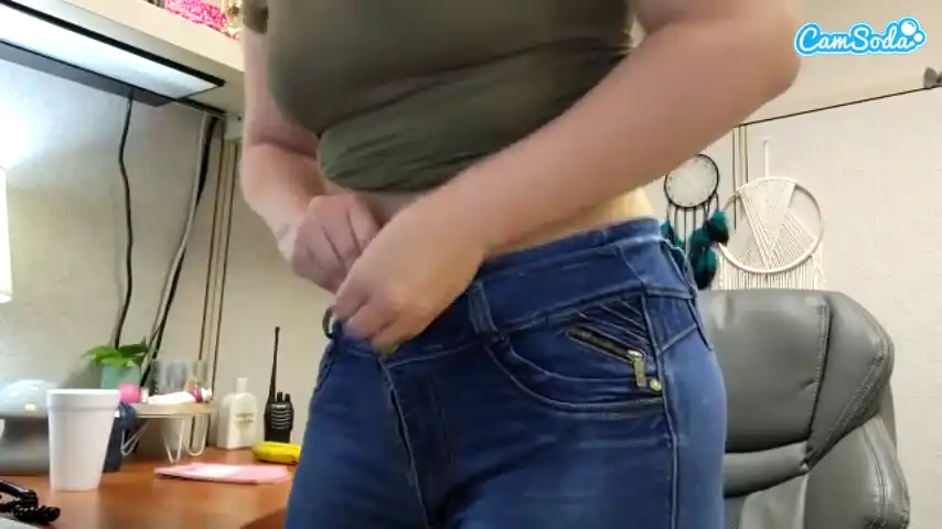 Norabigbutt23 – Camsoda Live Show Record – 2026-02-10 04:22:21