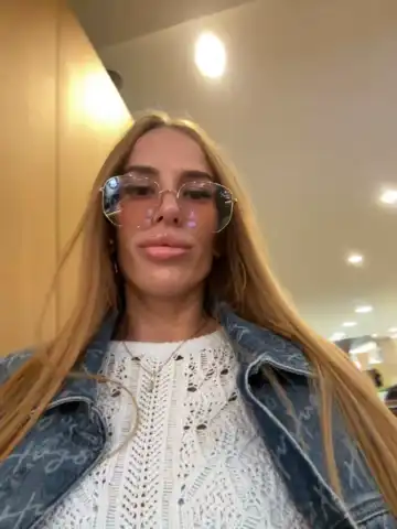 Blondinochkaa – Bongacams Live Show Record – 2026-04-21 14:21:05
