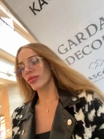Blondinochkaa – Bongacams Live Show Record – 2025-12-23 19:48:14
