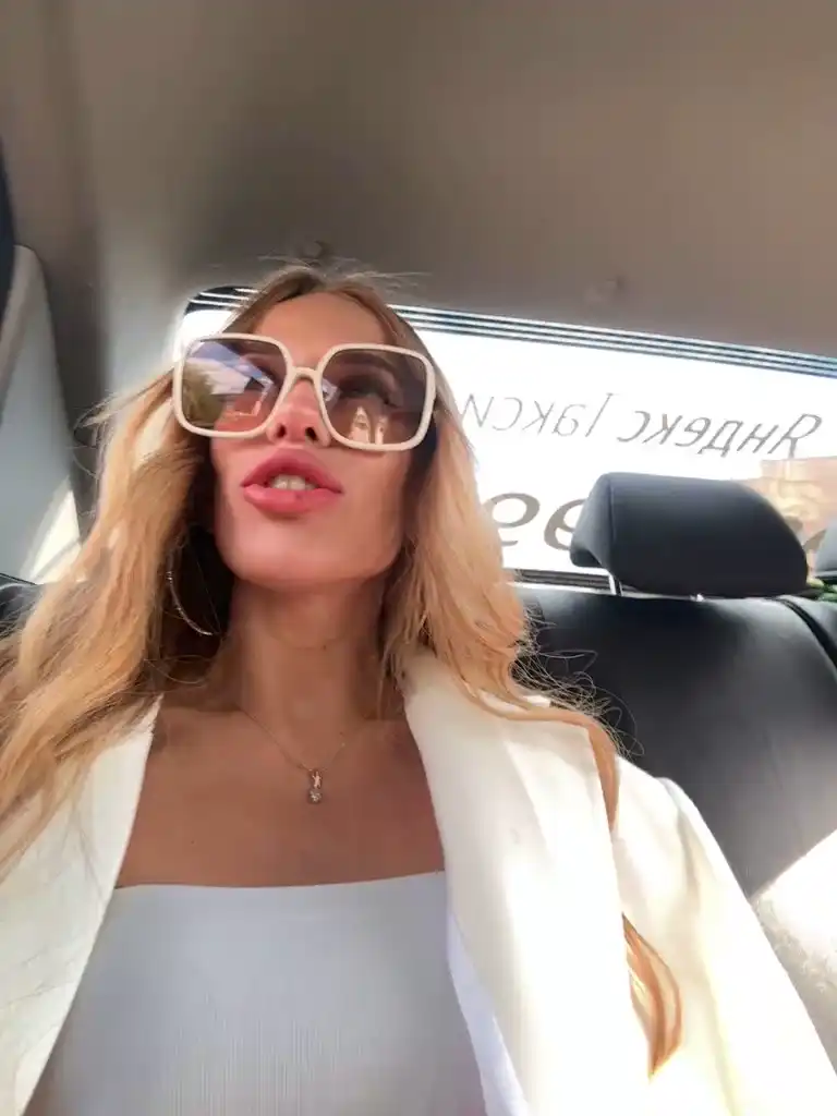 Blondinochkaa – Bongacams Live Show Record – 2025-07-09 02:48:19