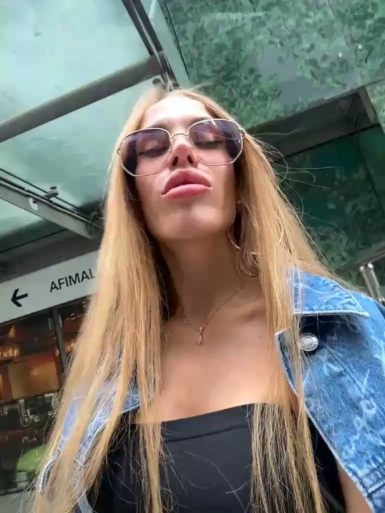 Blondinochkaa – Bongacams Live Show Record – 2025-03-31 03:39:14