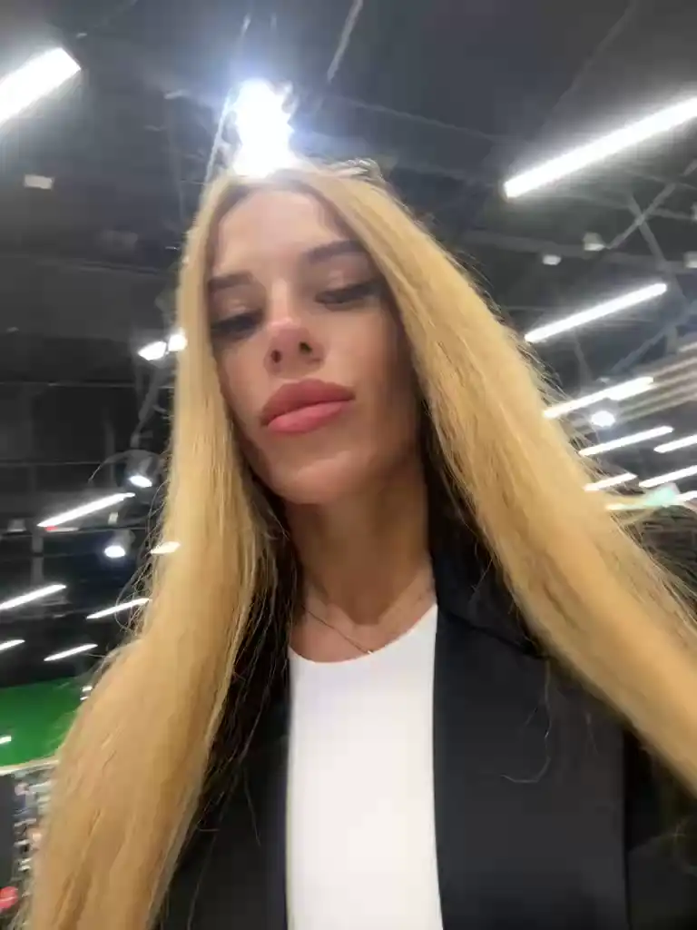 Blondinochkaa – Bongacams Live Show Record – 2026-01-02 14:54:04