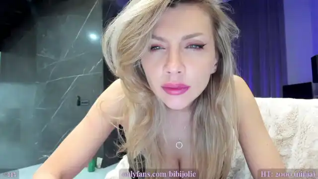 Awejolie – Myfreecams Live Show Record – 2025-12-10 13:43:13