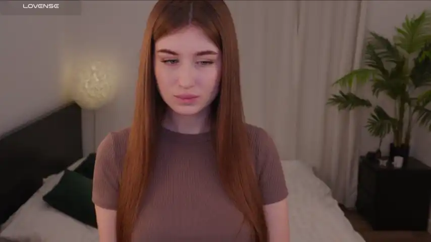 Lilly_colins – Stripchat Live Show Record – 2025-02-07 12:28:50
