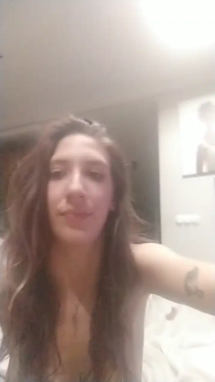 Sabrinaac31 – Cam4 Live Show Record – 2025-12-10 18:14:17