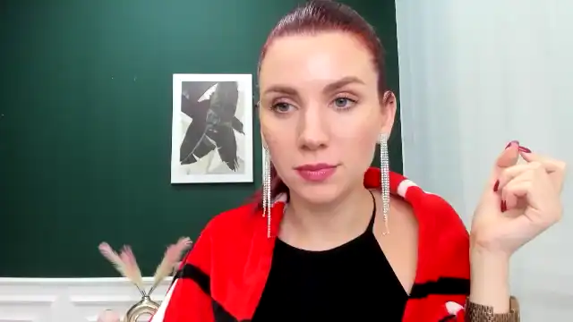 Mialuxe – Myfreecams Live Show Record – 2025-06-30 18:51:47