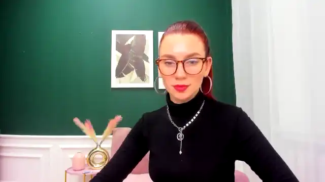 Mialuxe – Myfreecams Live Show Record – 2025-11-20 00:03:22