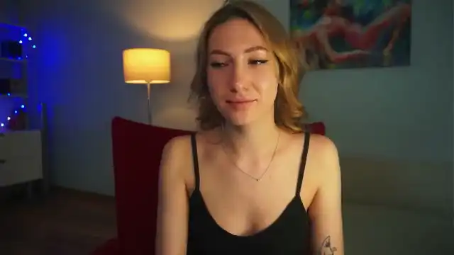 Lovelygin – Myfreecams Live Show Record – 2026-06-11 13:22:48