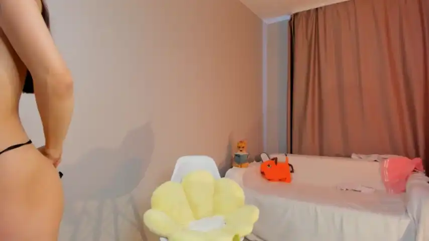 Neferpita – Chaturbate Live Show Record – 2025-11-04 19:40:50